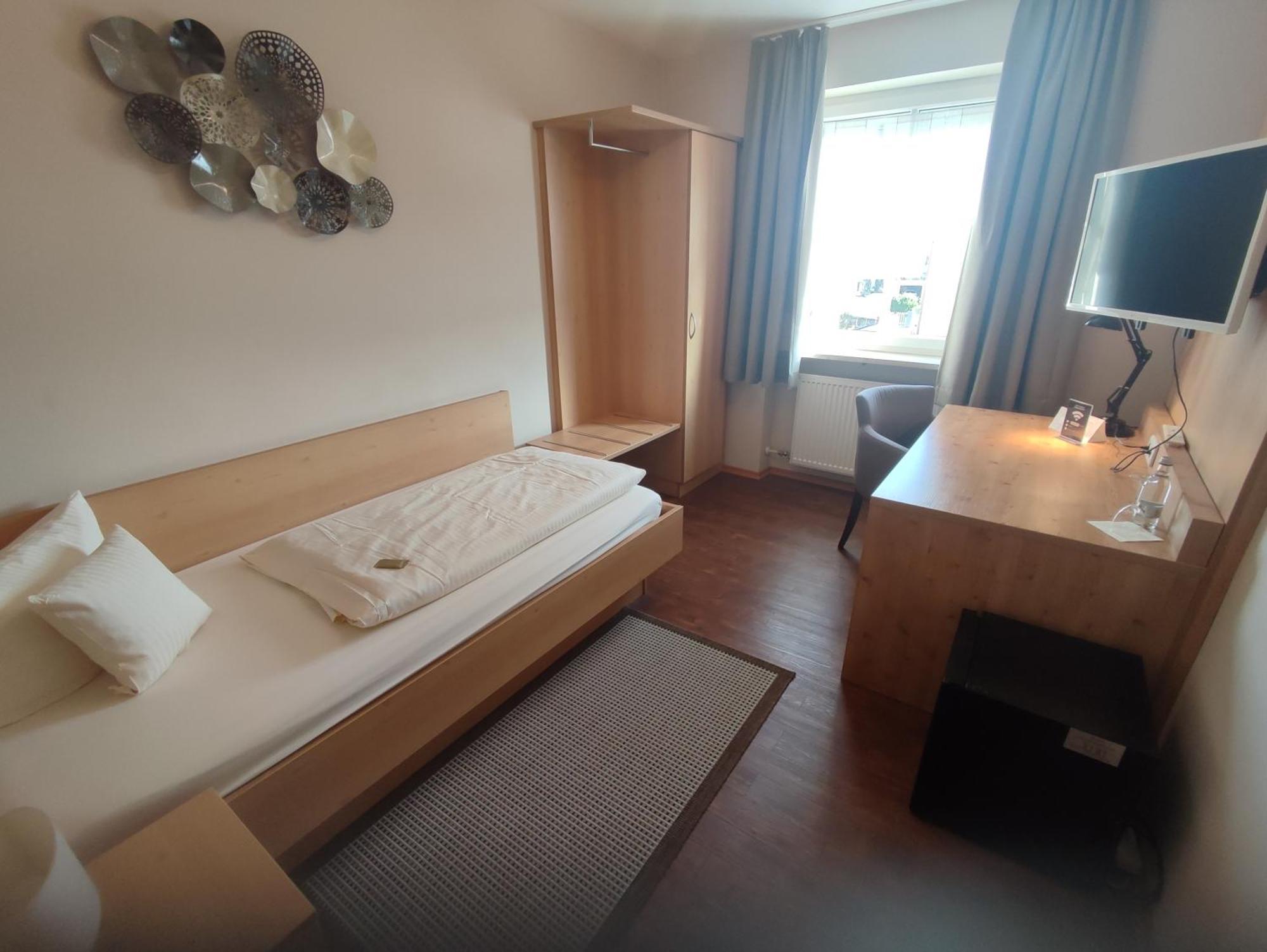 Oberstimm Hotel Landgasthof Euringer מראה חיצוני תמונה
