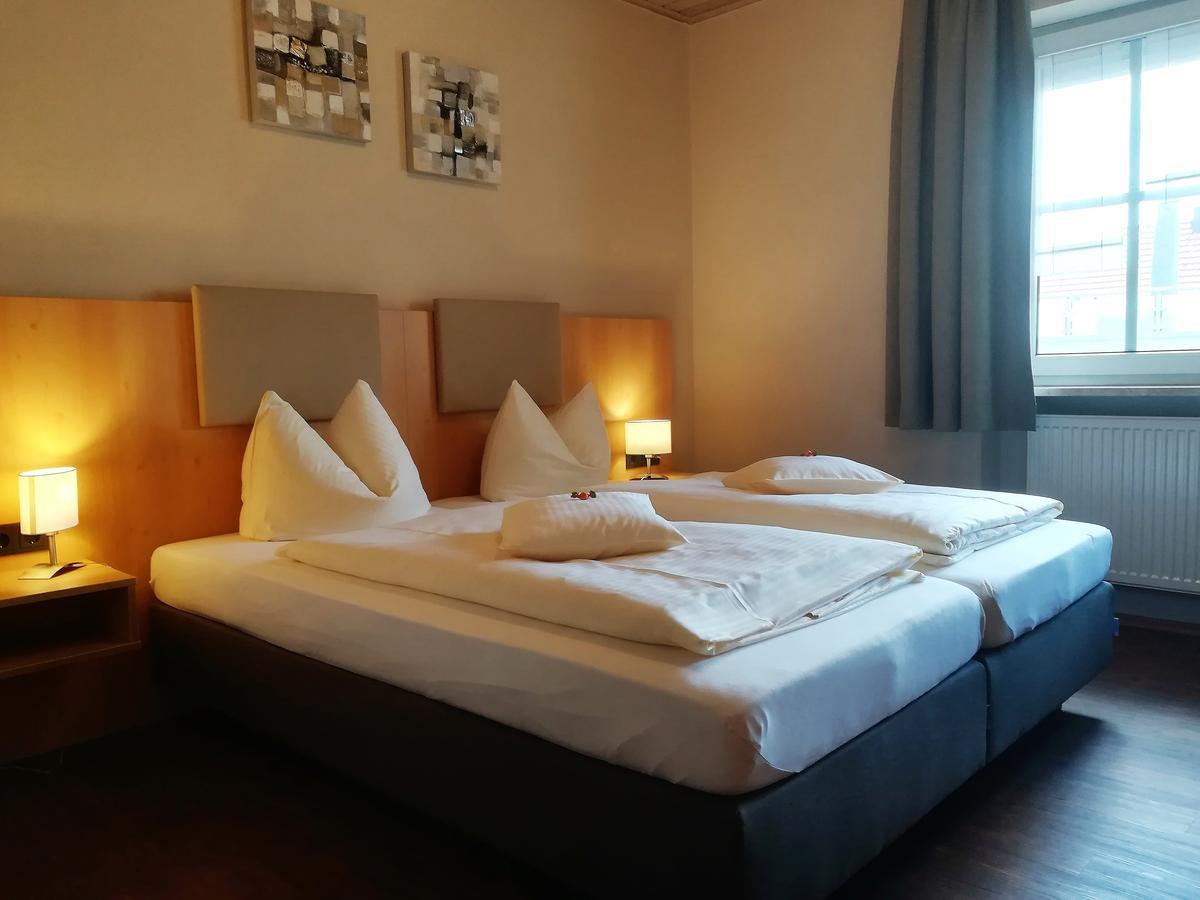 Oberstimm Hotel Landgasthof Euringer מראה חיצוני תמונה